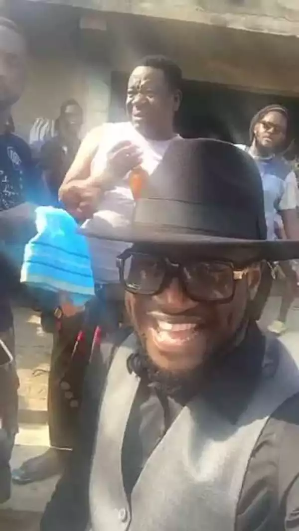 Mr Ibu, P Square & Phyno Having Fun In The Street Of Lagos With Fans (Photo)